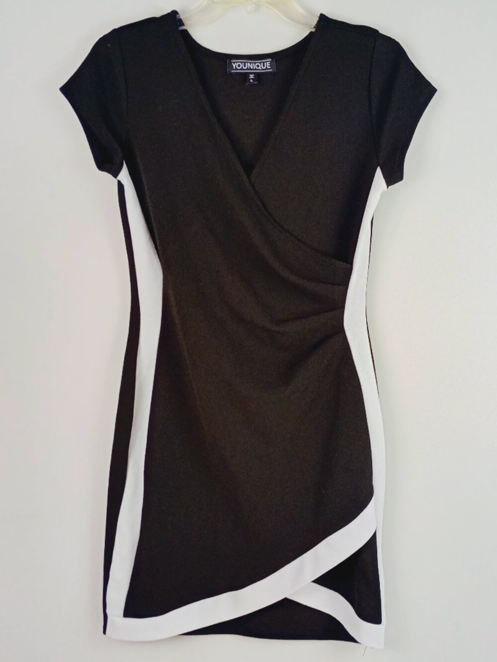 Younique‎ Womens L Black White Color Block Faux Wrap V Neck Body Con Dress